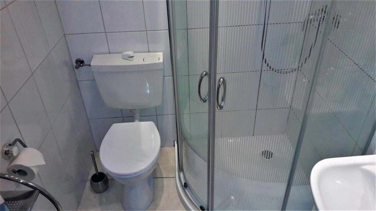 Ferienwohnung Gossel Бад Вилдунген Екстериор снимка
